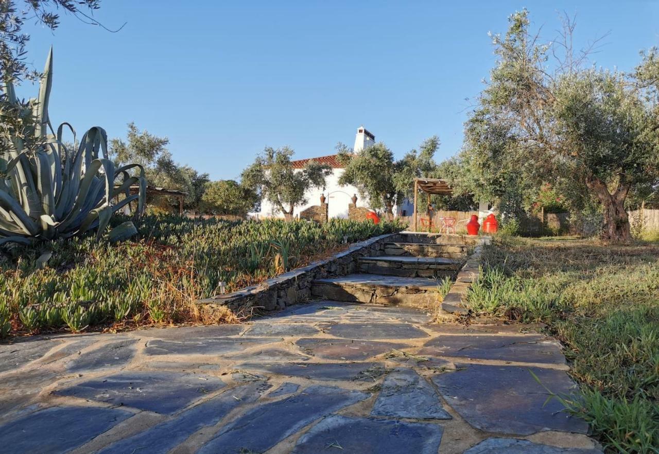 Monte Dos Vicentes Herdade Da Yucca Terena Exterior photo